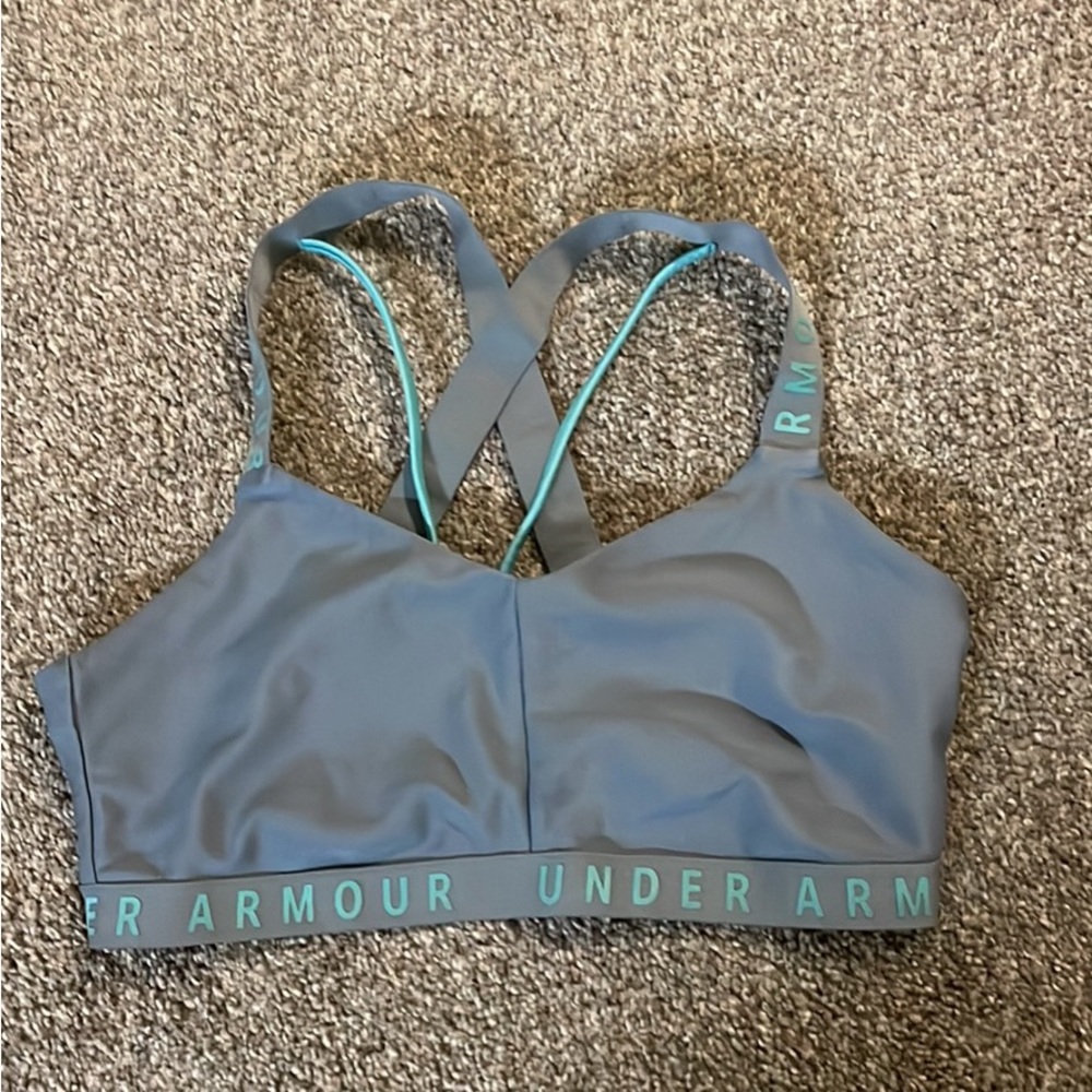 Under armour sports bra size L